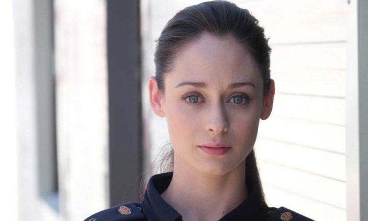 Elena Rivera: las tres series que ha protagonizado tras largarse de Cuéntame 26 Merca2.es descarga 7 Merca2.es