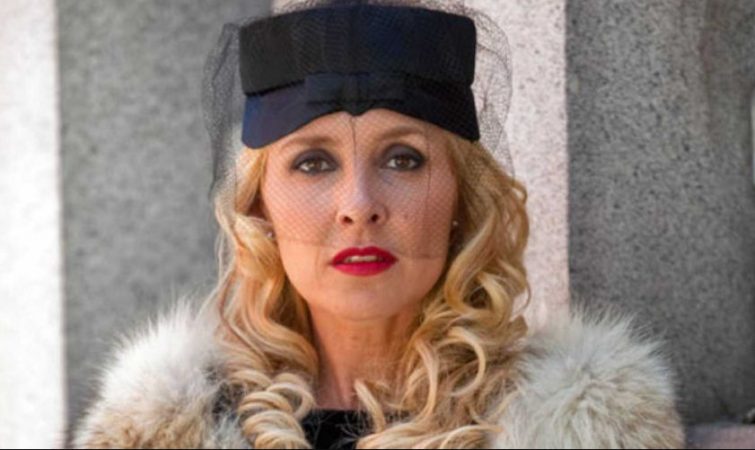 PARTICIPÓ EN AMAR EN TIEMPOS REVUELTOS