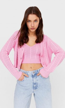 look de punto top y cardigan stradivarius