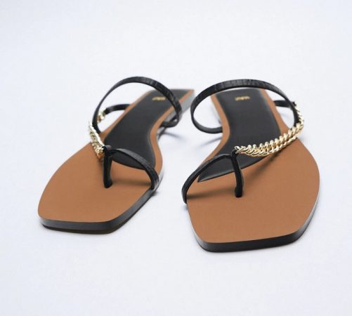 sandalia detalle cadena