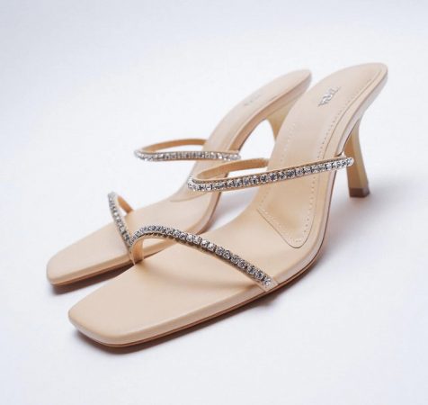 Sandalias de Zara chulísimas que vas a querer ponerte cuanto antes 15 Merca2.es sandalia tacon tiras brillos