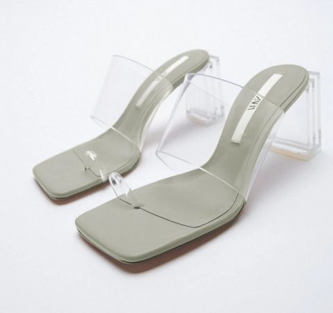 Sandalias de Zara chulísimas que vas a querer ponerte cuanto antes 12 Merca2.es sandalia tacon vinilo zara