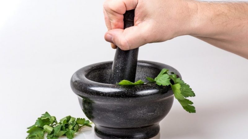 Masticar cebolla y perejil para el dolor de muelas Merca2.es