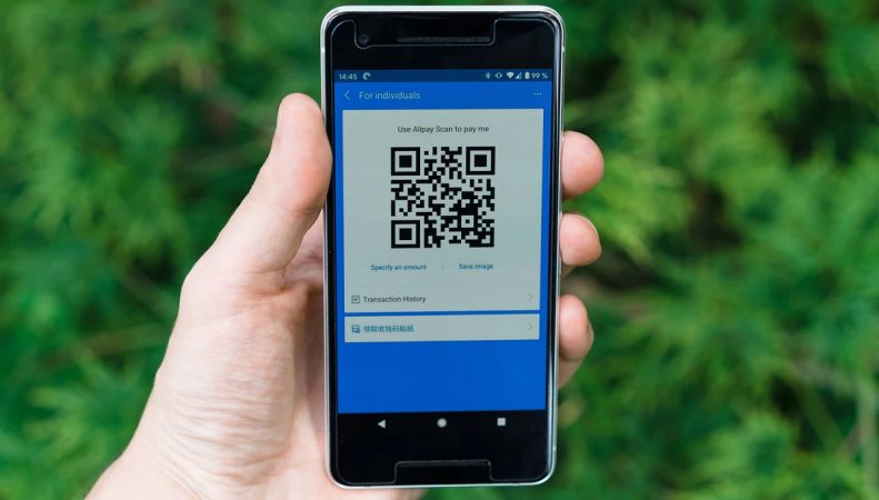 Hacienda sabrá todo de nosotros en las facturas a través de un código QR 1 Merca2.es Hacienda sabrá todo de nosotros en las facturas a través de un código QR