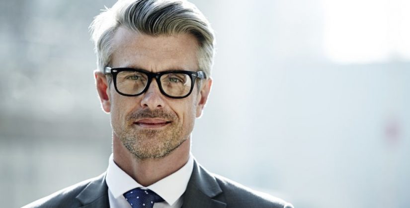 ¿Merece la pena operarse de la vista? Esto es todo lo que debes saber 32 Merca2.es operarse de la vista con miopia