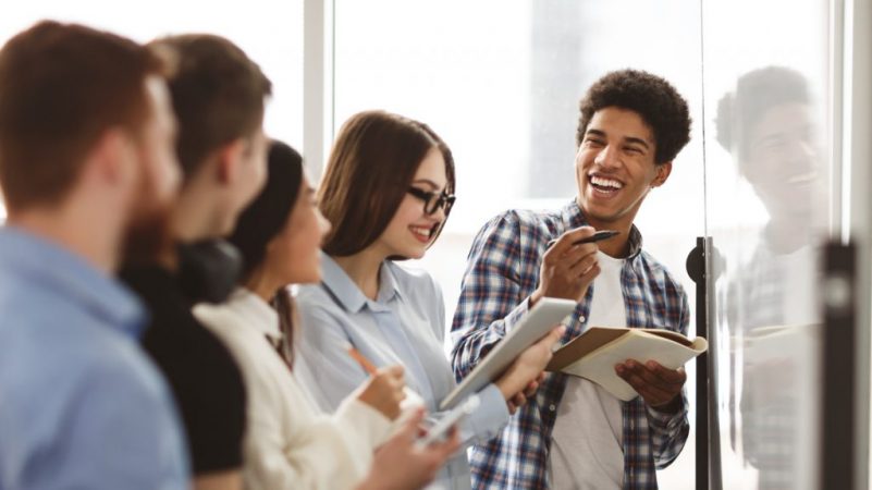 Ahora los jóvenes quieren ser emprendedores antes que empleados 62 Merca2.es nuevos emprendedores