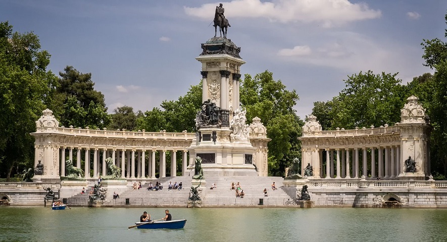 ¿Cuánto cuesta vivir cerca de los parques más bonitos de Madrid?