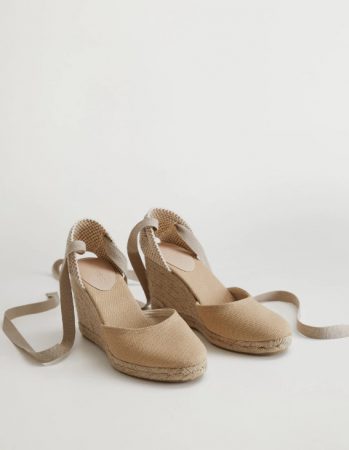 screenshot shop.mango .com 2021.04.17 21 59 41 Merca2.es