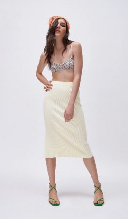 screenshot www.zara .com 2021.04.16 09 45 41 Merca2.es