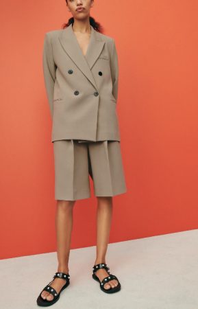 screenshot www.zara .com 2021.04.27 13 21 16 Merca2.es