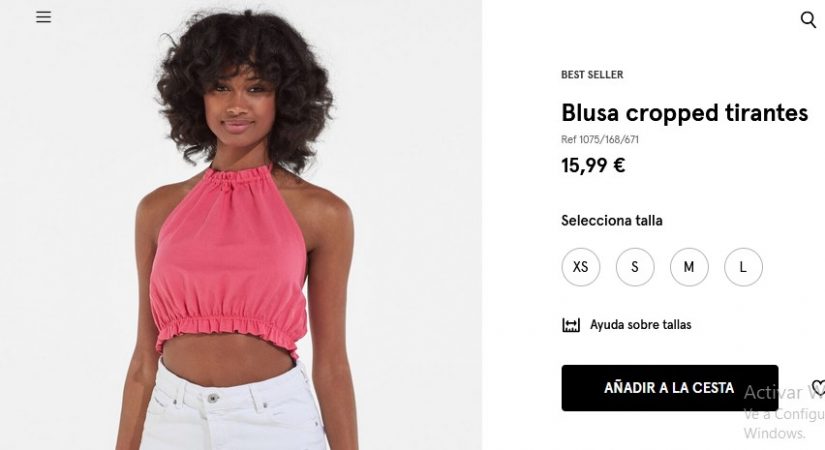 Una de estas ocho blusas de Bershka no puede faltar en tu armario 21 Merca2.es Blusa cropped tirantes- Bershka