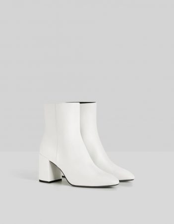 Bershka: ropa con hasta un 40% de descuento para esta primavera 21 Merca2.es Botines tacón cremallera