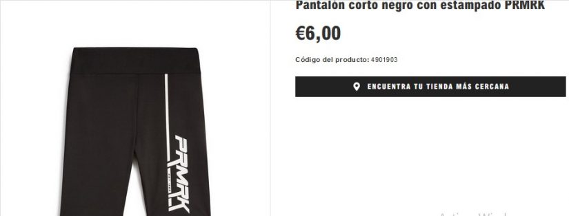 Pantalón corto negro con estampado PRMRK