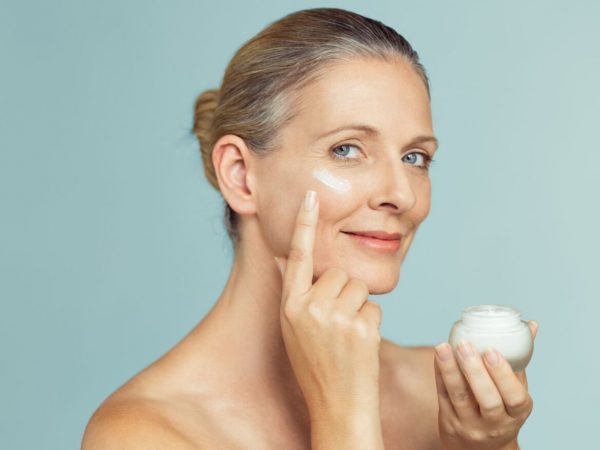 Cómo aplicar crema solar correctamente para no quemarnos 6 Merca2.es Puedo usar crema solar si sufro de acne Merca2.es
