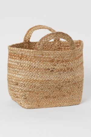 H&M tiene los 7 mejores productos para decorar tu terraza o balcón 11 Merca2.es cestas naturales