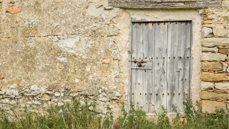 5 espectaculares pueblos que te pagan por vivir en ellos 17 Merca2.es emprender en la españa vaciada