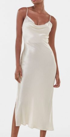 screenshot www.bershka.com 2021.05.17 10 52 50 Merca2.es