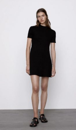 Rebajas en Zara: 8 prendas por menos de 20 euros para renovar tu armario 15 Merca2.es screenshot www.zara .com 2021.05.03 12 25 33 Merca2.es