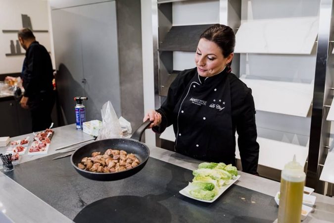 vicky cocinando Merca2.es