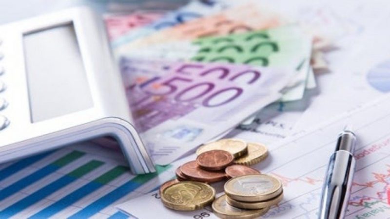 retrasos en las ayudas directas a los autonomos