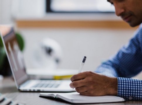 oposiciones educación plazas