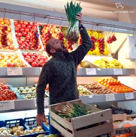 Salsa romesco: cómo se hace y con qué platos combina mejor 26 Merca2.es screenshot www.instagram.com 2021.06.02 17 48 42 Merca2.es