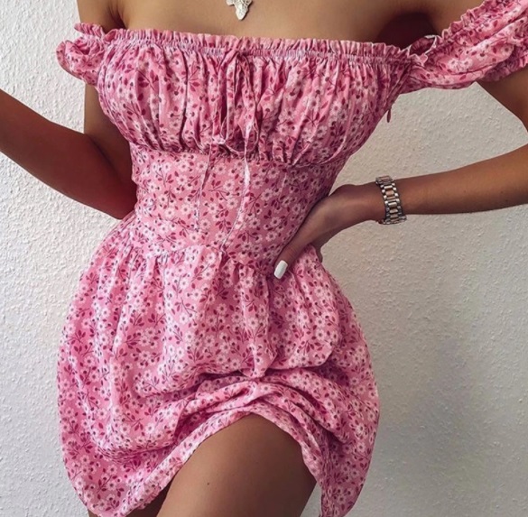 vestido corto floral
