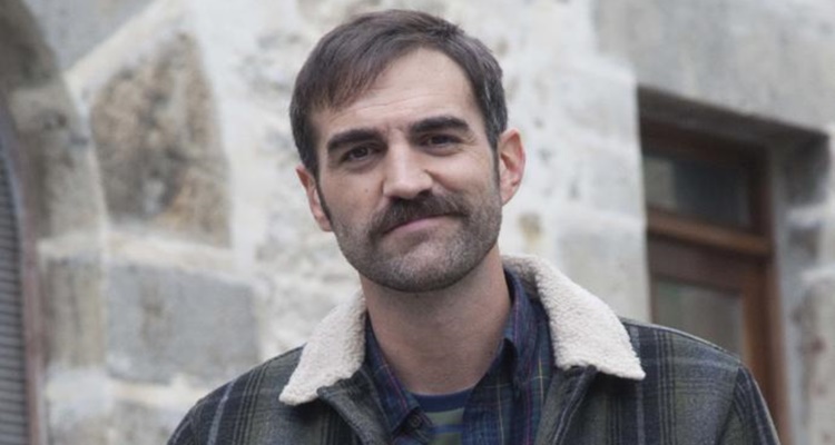 Jon Plazola Raúl