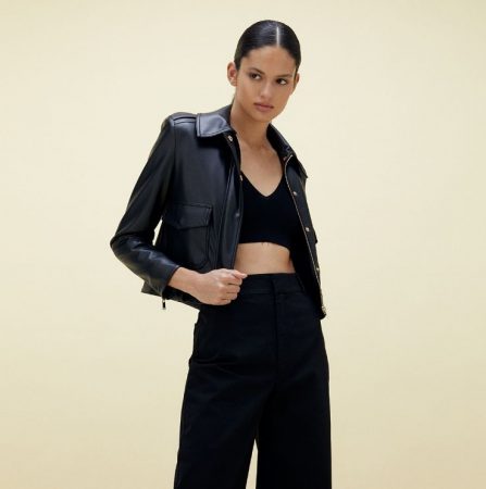 Para una boda o a diario: el vestido plisado de Sfera que vale para todo 21 Merca2.es Sfera