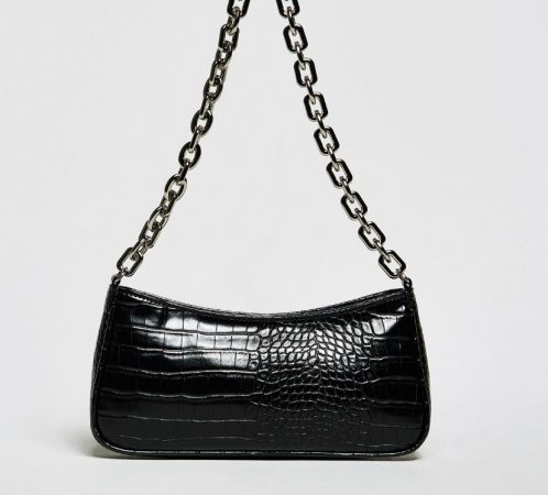 Para una boda o a diario: el vestido plisado de Sfera que vale para todo 22 Merca2.es Sfera