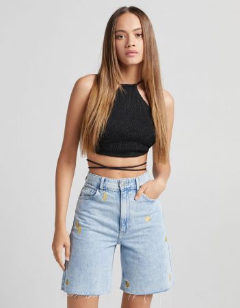 Short denim bordado plátanos- Bershka