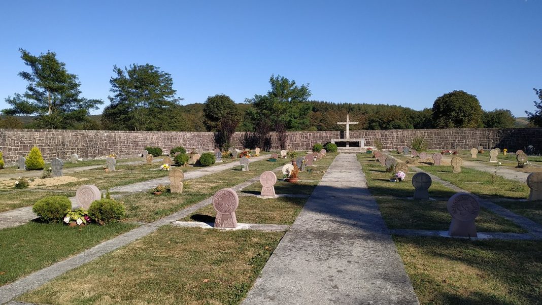 Cementerio de Burguete