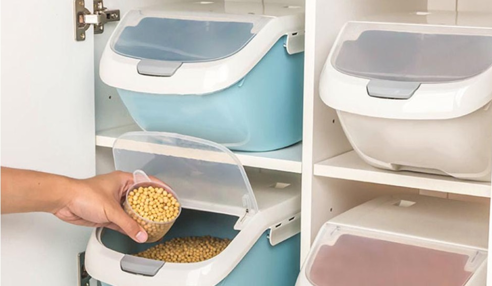 contenedor con tapa abatible