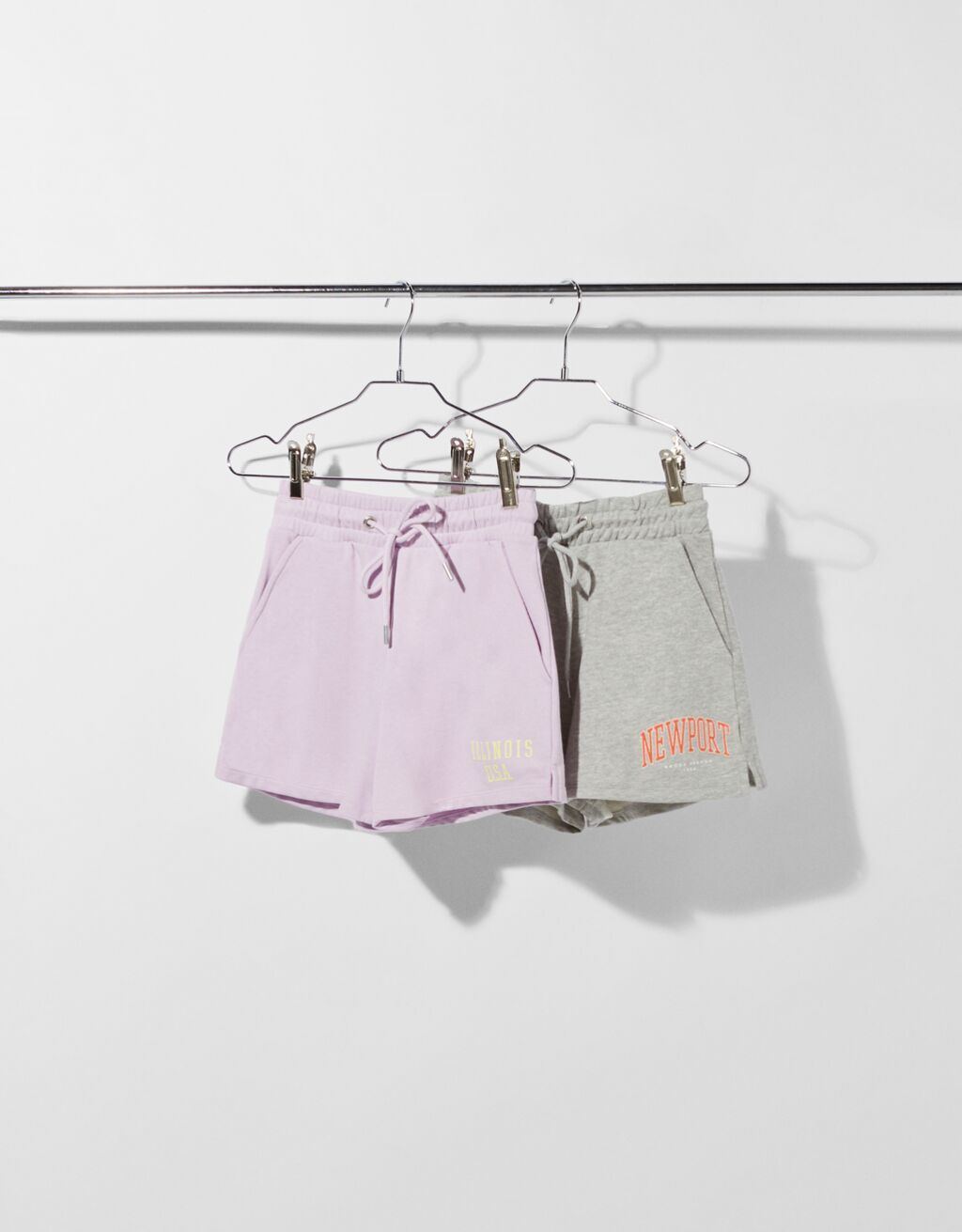 pantalones cortes bershka