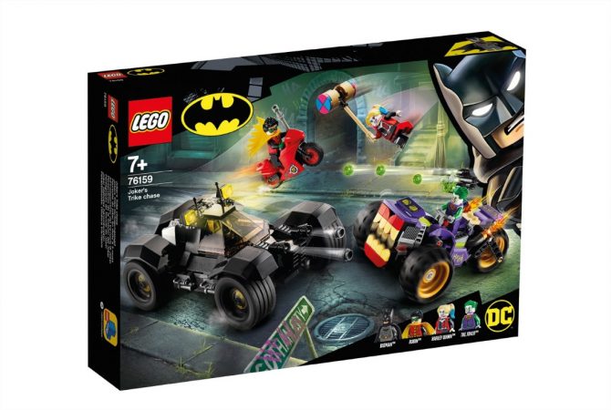 trimoto joker vs batman