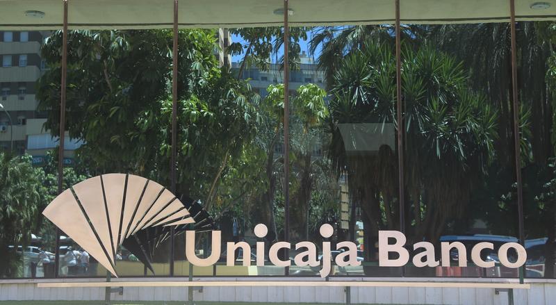 El ajuste en Unicaja Banco afectará a alrededor de 1.000 empleos