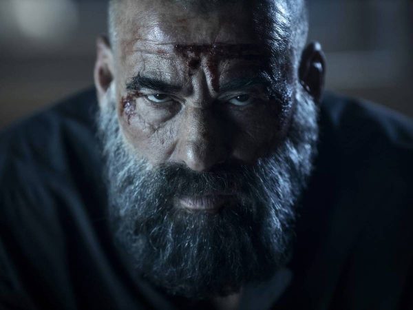 30 monedas teaser poster 1 Merca2.es