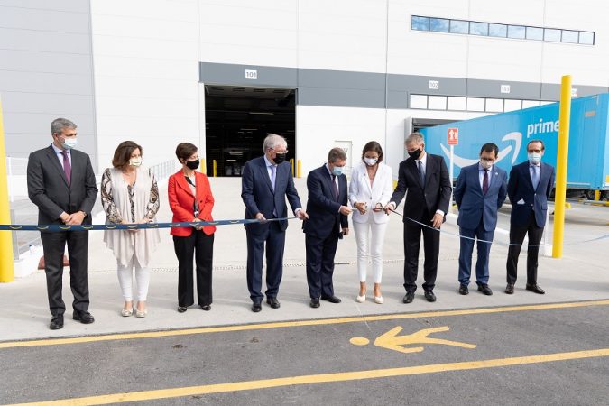 La apuesta de Amazon para la próxima década en España 1 Merca2.es amazon cinta Merca2.es