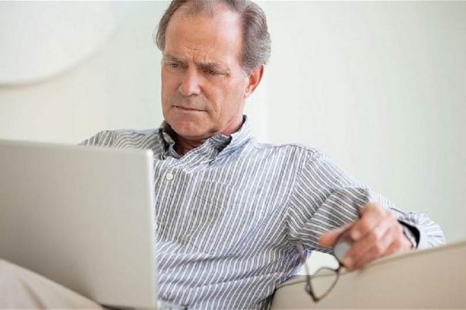 discriminacion mayores