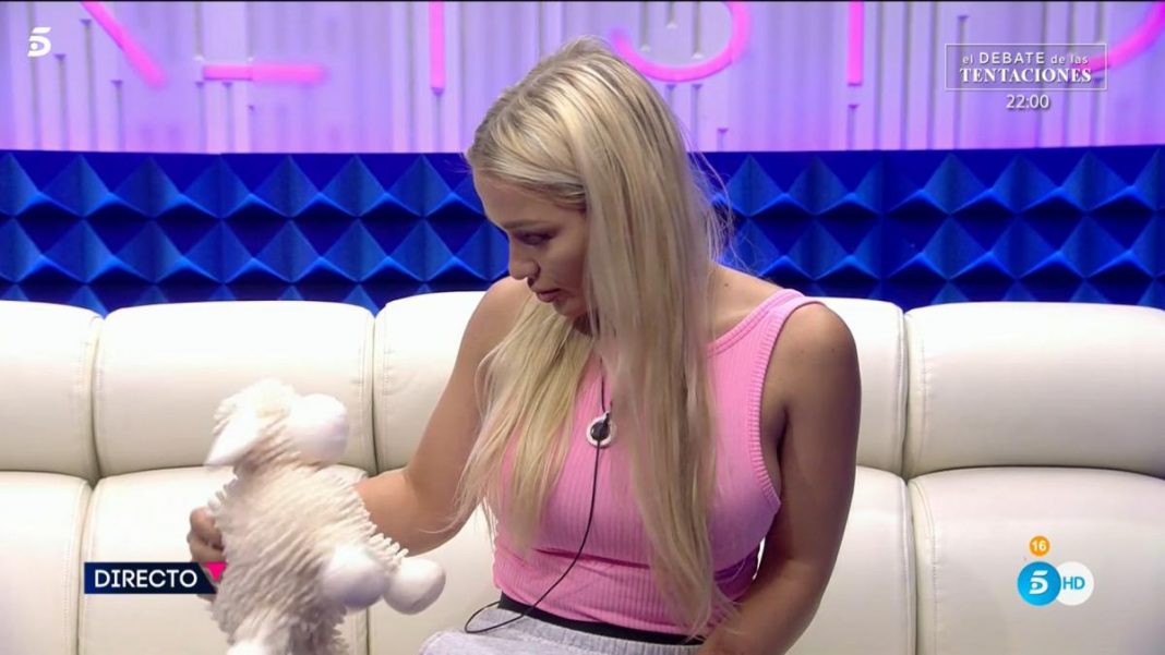Emmy Secret Story