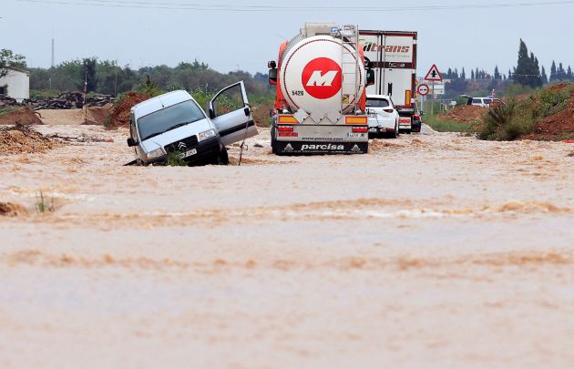 danos negocios inundaciones
