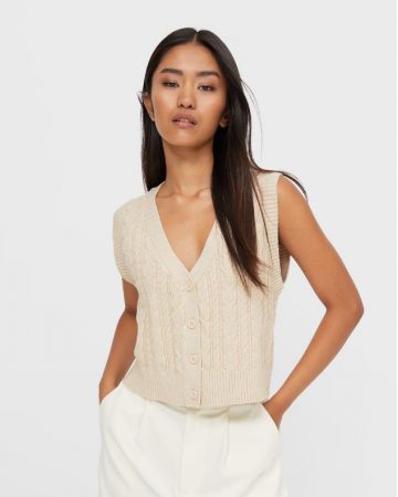 Stradivarius: el jersey de cuello cisne por 12,99 para ir preciosa en otoño 7 Merca2.es screenshot www.stradivarius.com 2021.09.27 14 13 38 Merca2.es