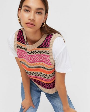 Stradivarius: el jersey de cuello cisne por 12,99 para ir preciosa en otoño 9 Merca2.es screenshot www.stradivarius.com 2021.09.27 14 18 25 Merca2.es