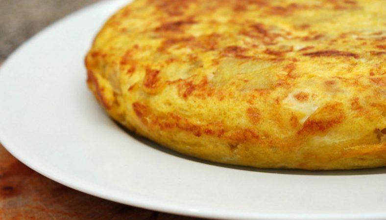 tortilla de patata sin huevo 2100x1200 1 Merca2.es