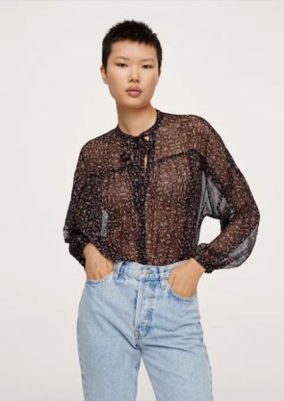 Blusa semitransparente estampada