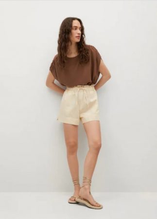 Camiseta hombros fruncidos