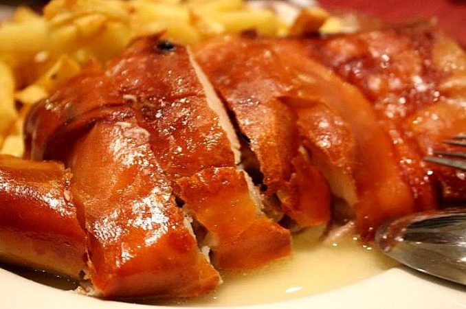 Agua para cochinillo al horno