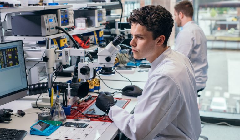 Swappie: "Reemplazar los teléfonos inteligentes cada dos años es un desperdicio" 1 Merca2.es Swappie Merca2.es