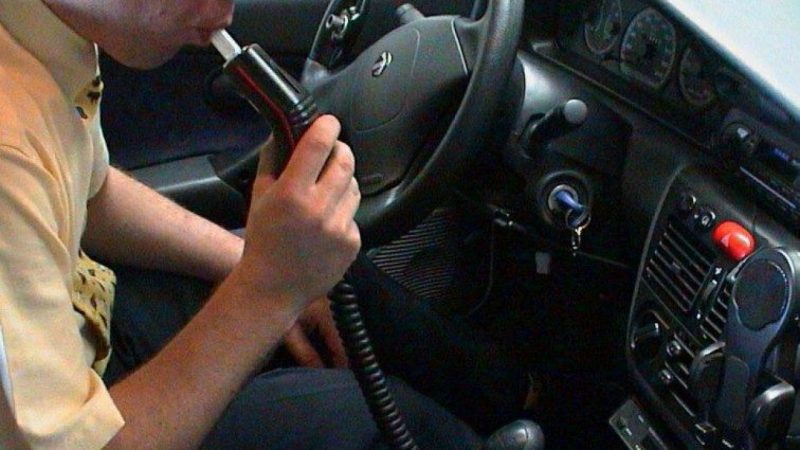 El nuevo producto que exige la DGT te costará 1.000 euros 15 Merca2.es alcolock dgt coche Merca2.es