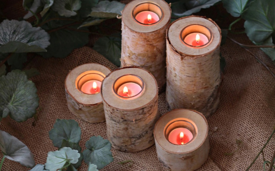 candelabros de madera